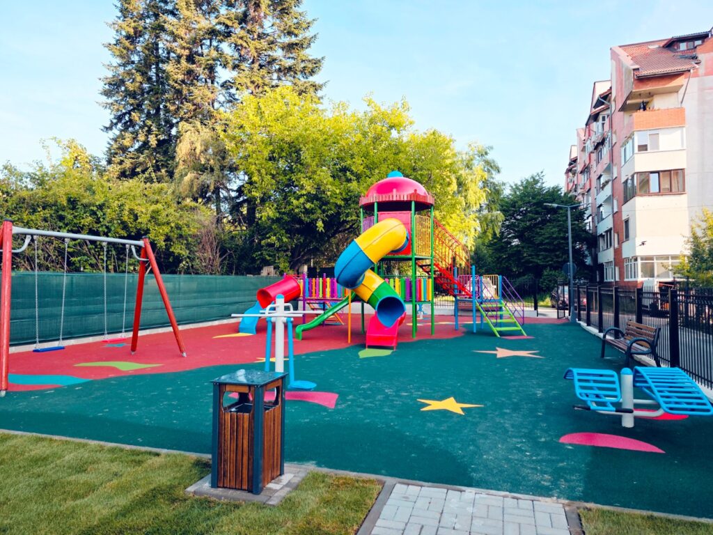 Vâlcea: Cartierul Nord are un nou spațiu de agrement lângă Colegiul Energetic