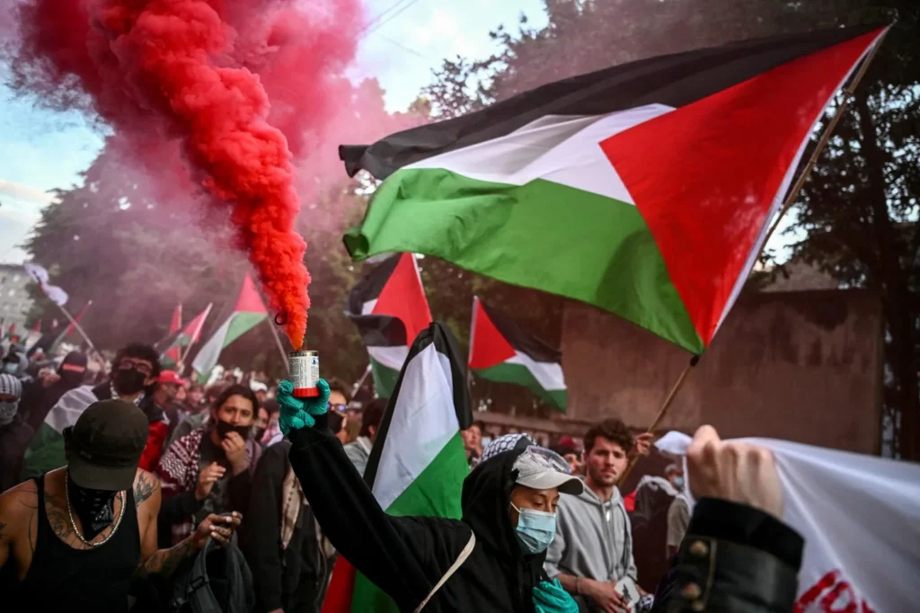 Marea Britanie, Canada și Australia recunosc oficial statul Palestina. Cum a reacționat Israel