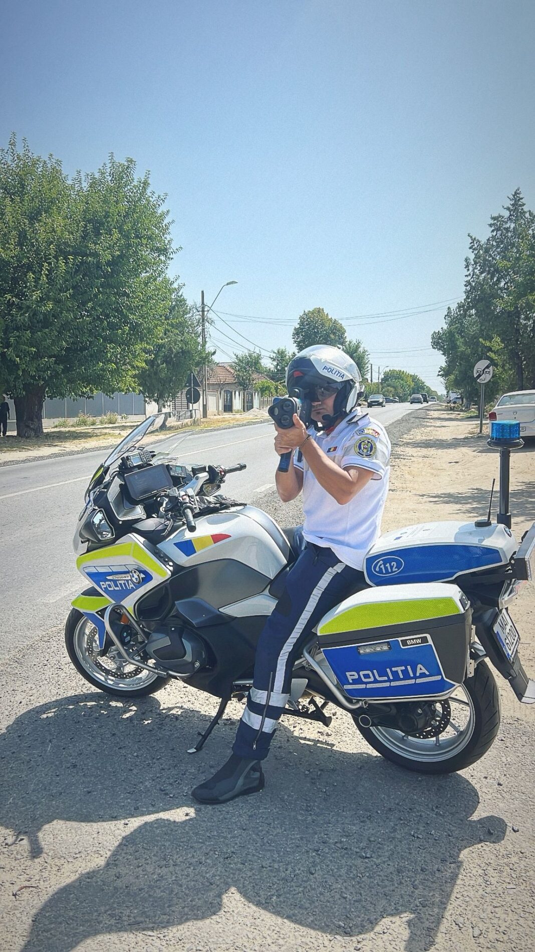 Poliţiştii doljeni au reţinut 42 de permise pentru exces de viteză, într-o singură zi