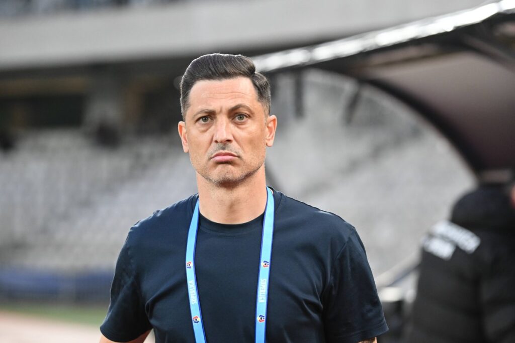 U Craiova a trimis lista la UEFA! Trei jucători nu fac parte din calculele lui Rădoi