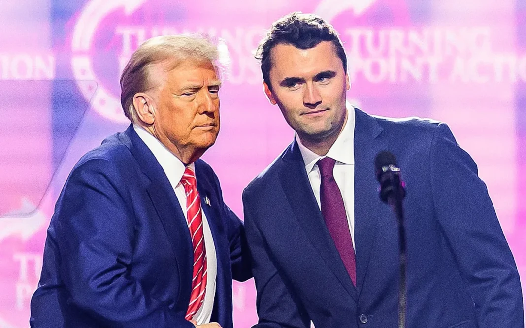 Donald Trump îi va acorda post-mortem lui Charlie Kirk cea mai prestigioasă medalie civilă a SUA