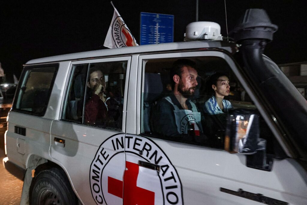 Crucea Roșie, pregătită să ajute la returnarea ostaticilor și la livrarea de ajutoare în Gaza
