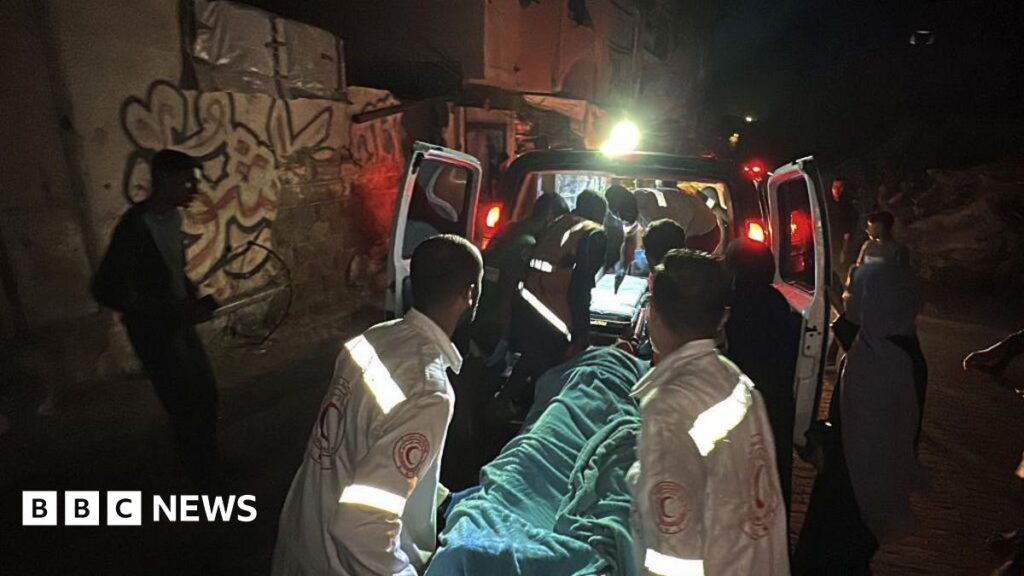 Val de atacuri israeliene în Gaza: 33 de morți și zeci de răniți