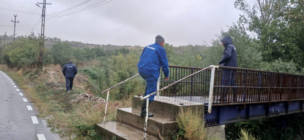 Nivelurile apelor din bazinul Jiu, sub cotele de apărare. Autoritățile rămân în alertă