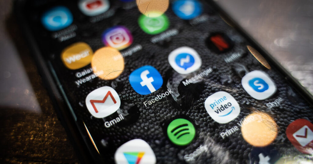 Comisia Europeană investighează Snapchat, YouTube, Apple și Google privind siguranța minorilor