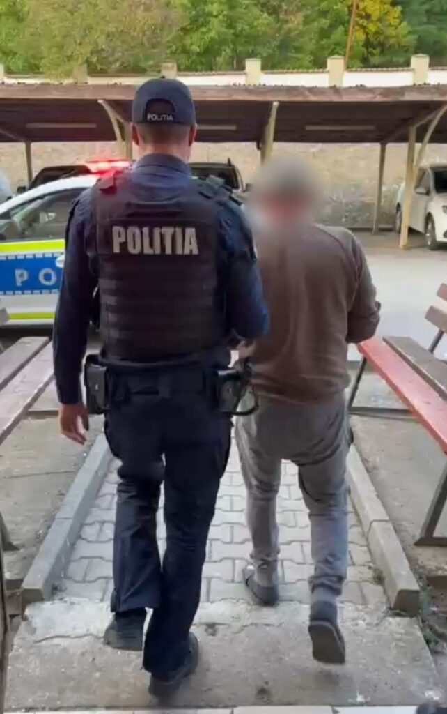 (VIDEO) Bărbat reținut pentru infracțiuni rutiere la Calafat