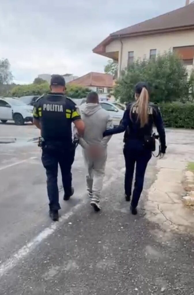 (VIDEO) Dolj: Cercetat pentru tâlhărie calificată, arestat preventiv