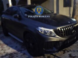 Autoturismul, folosit de aproximativ 3 ani, avea o valoare de circa 55.000 de euro