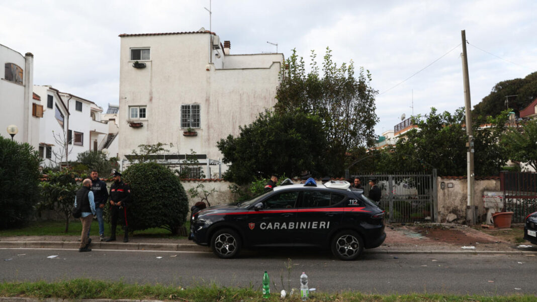 Explozie sub mașina unui jurnalist celebru din Italia