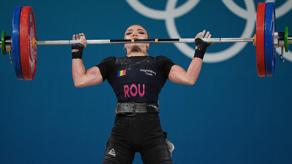 Haltere / Aur și de două ori argint pentru Mihaela Cambei la Campionatele Mondiale