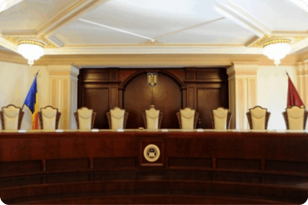 CCR a amânat din nou decizia privind pensiile magistraților