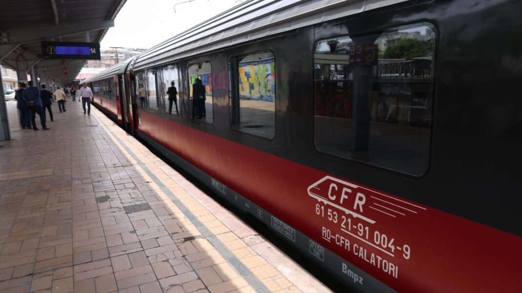 CFR Călători anunţă suspendarea a zeci de trenuri, din 21 octombrie, din cauza datoriilor companiei