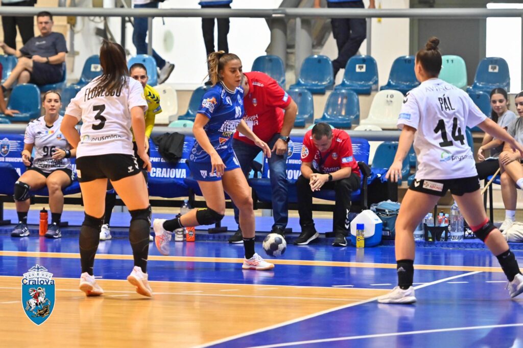 Handbal (f) / Derbi în Bănie, vine Rapidul! SCMU Craiova, cu gândul la victorie