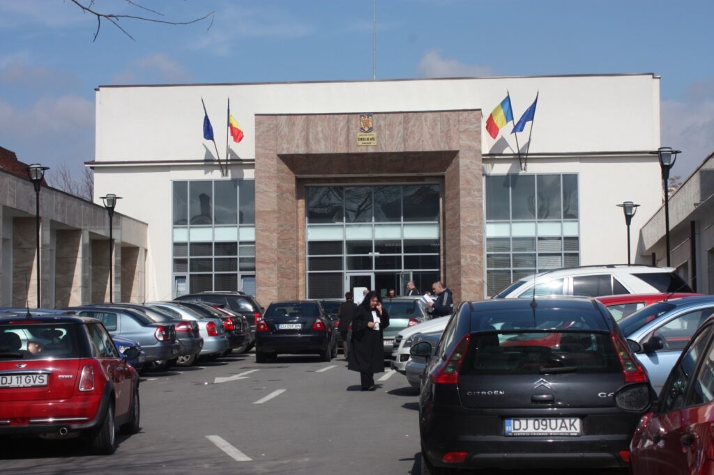 Seminar CEDO la Craiova cu judecătorul român Sebastian Rădulețu