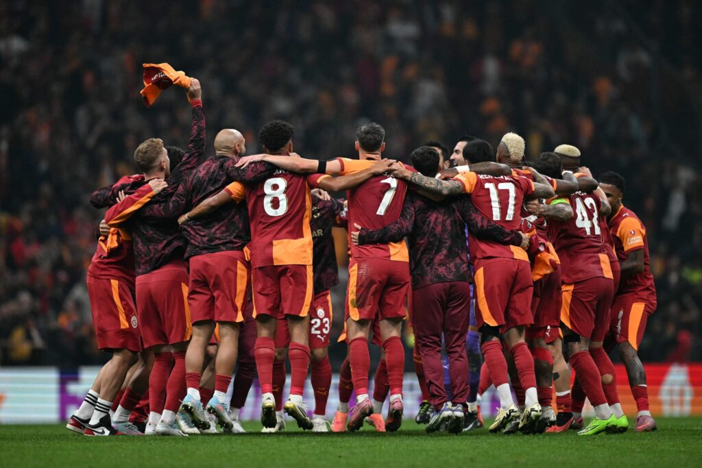 Spectacol cu 33 de goluri în Liga Campionilor! Liverpool a clacat la Istanbul