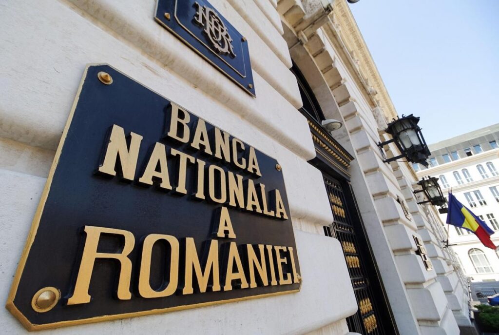 Purtătorul de cuvânt al BNR, după ce leul a căzut la un minim istoric: Incertitudinea în ceea ce privește guvernarea s-a manifestat serios pe piața valutară