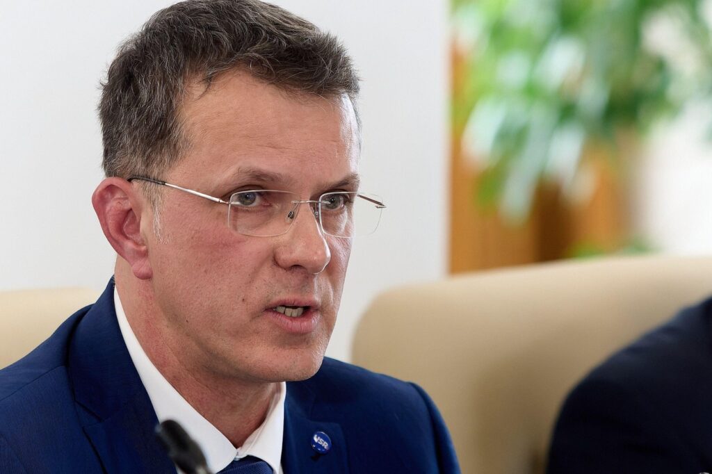 (VIDEO) Ministrul Apărării reacționează la reducerea trupelor americane din România: ”Nu se vorbește despre o retragere”