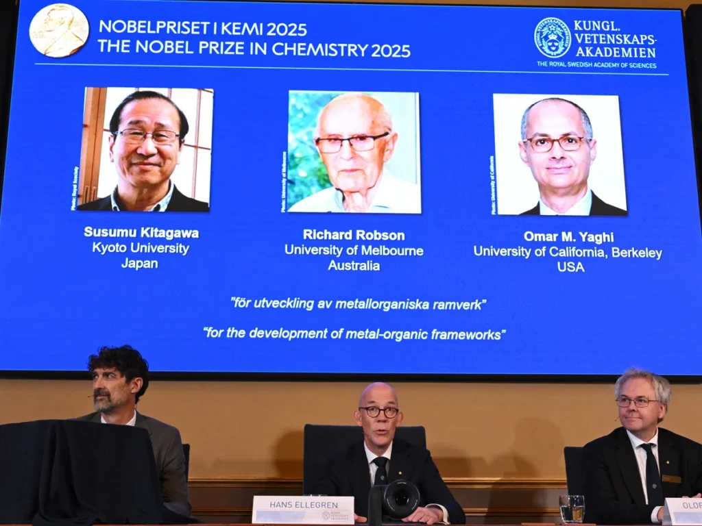 Premiul Nobel pentru Chimie pe 2025, acordat unor cercetări despre dezvoltarea structurilor metal-organice