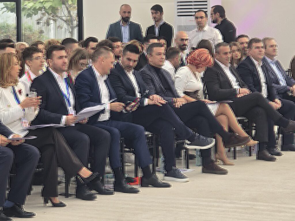 (VIDEO) PSD Dolj îşi alege acum un nou preşedinte. Claudiu Manda a decis să fie secretar general al partidului la nivel naţional
