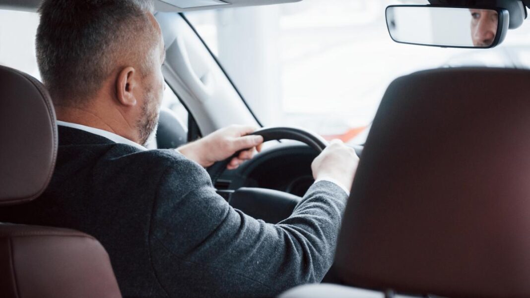 Inspectorii antifraudă au identificat 128 de companii de ride-sharing care funcționau la negru. Bugetul, fraudat cu 175 milioane lei