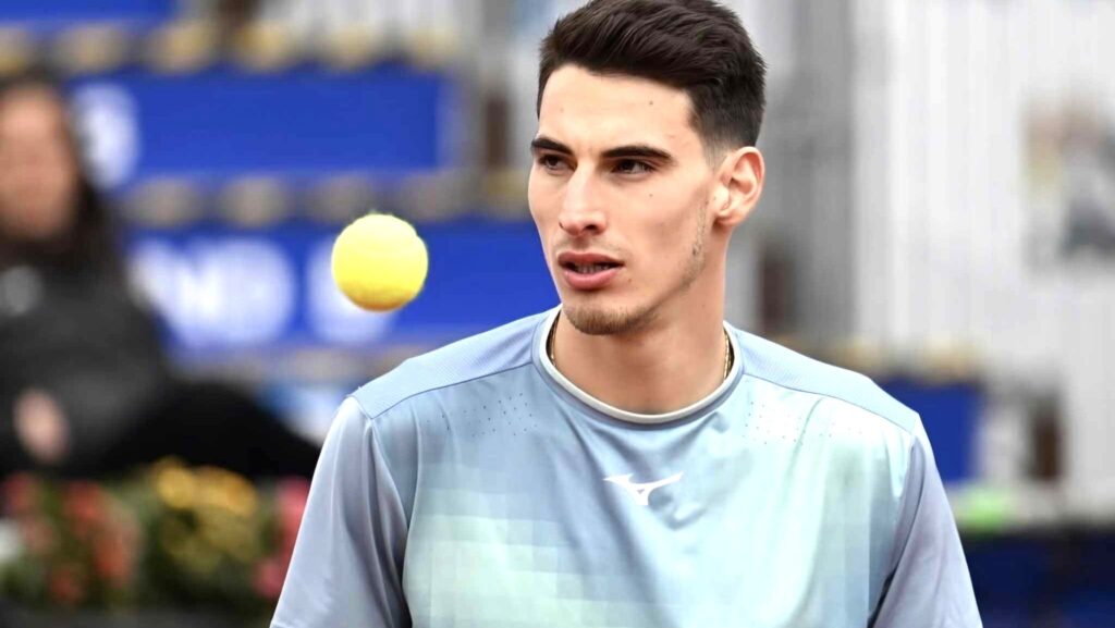 Victor Cornea va juca cu trofeul pe masă în marea finală de la Olbia