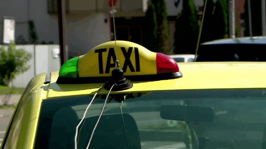 Un tânăr, principalul suspect în cazul taximetristului înjunghiat 