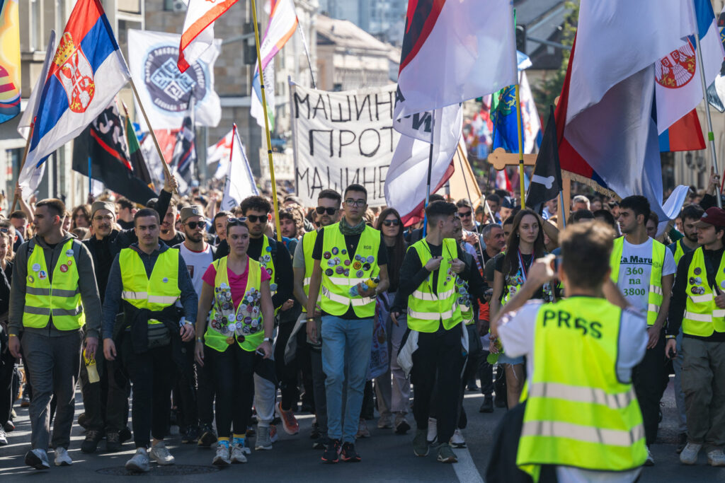 (VIDEO) Serbia la un an după tragedia care a zguduit Novi Sadul și a declanșat proteste în masă