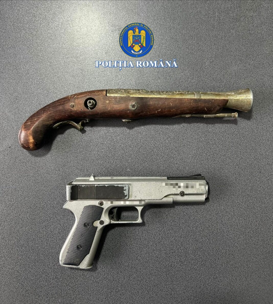 Poliția descoperă arme deținute ilegal