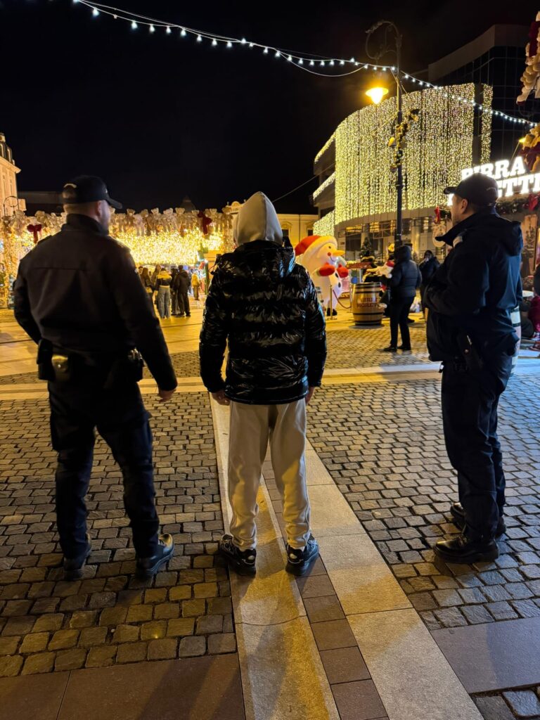 Minor dispărut din Teleorman, găsit de jandarmii doljeni la Târgul de Crăciun din Craiova