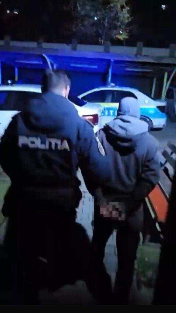(VIDEO) Tânăr reținut la Calafat pentru conducere fără permis și refuz de recoltare probe biologice