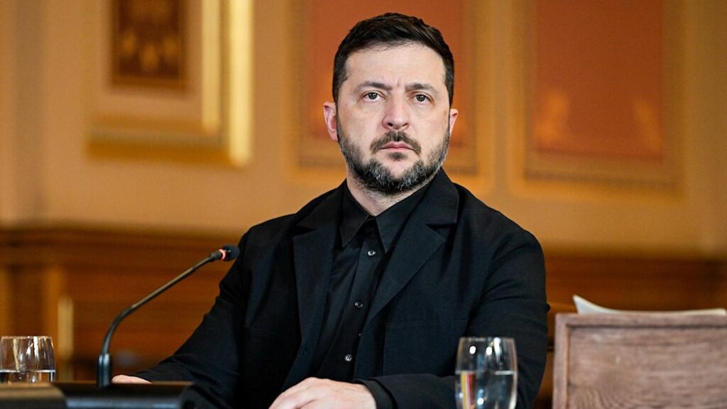Ucraina: Zelenskiy anunță reformă majoră în sectorul energetic după un scandal de corupție