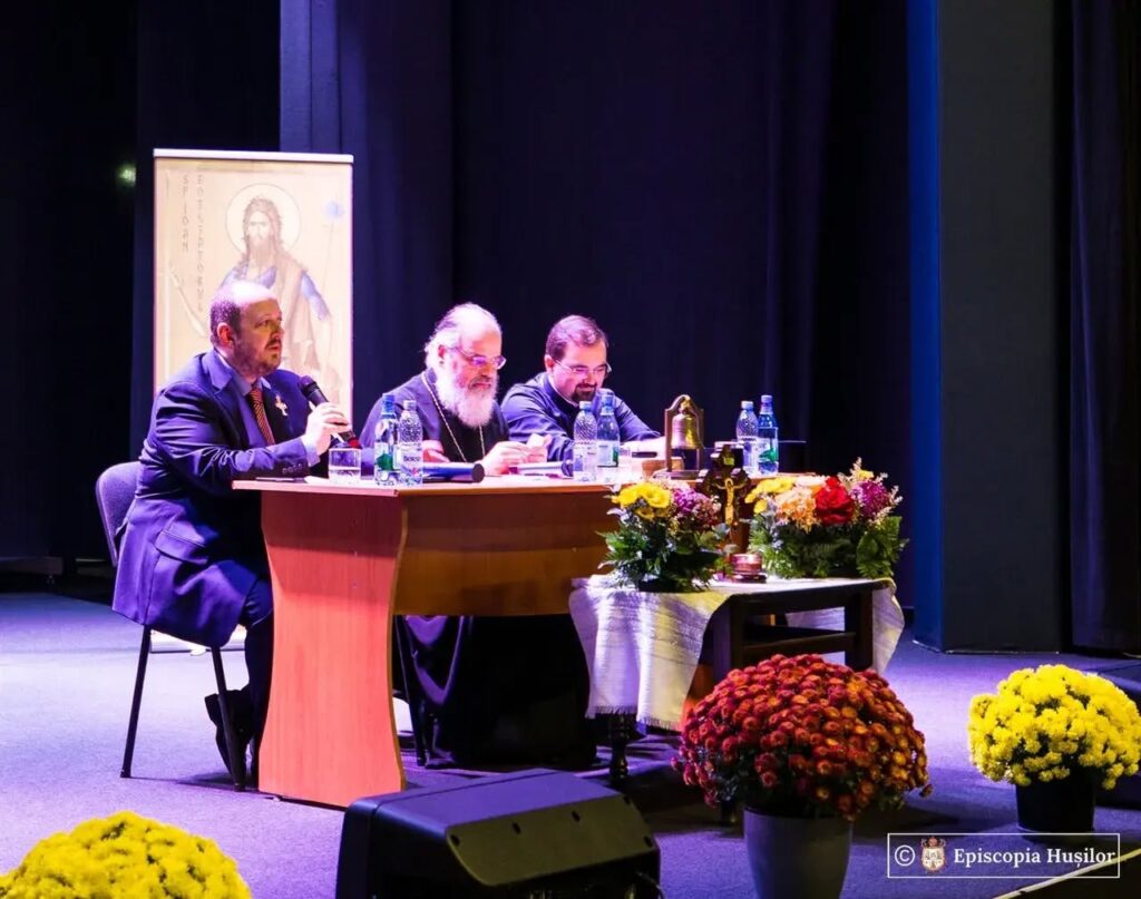 Profesorul Adrian Papahagi, după ce a fost jignit la o conferință de un preot suveranist: Nu poți predica deopotrivă Evanghelia Lui Hristos și aberațiile new age ale lui Georgescu