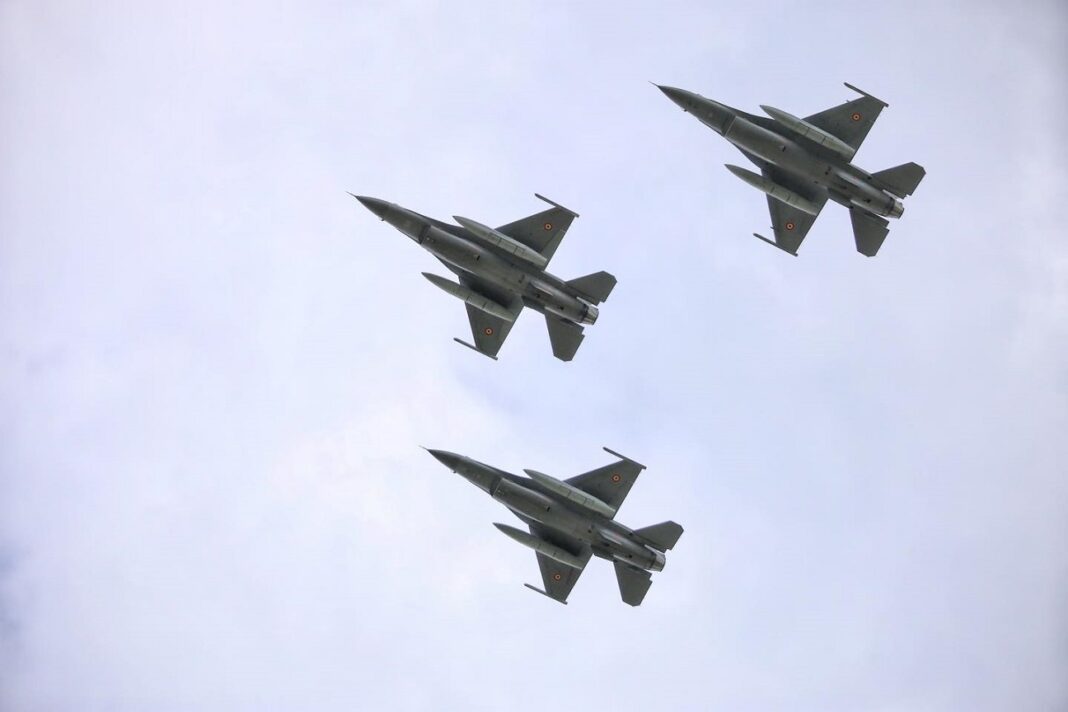 România cumpără 18 aeronave F-16 de la Olanda cu un preţ simbolic de un euro