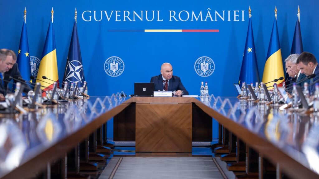 Guvernul respinge acuzațiile privind o posibilă tăiere a salariilor bugetarilor cu 10%