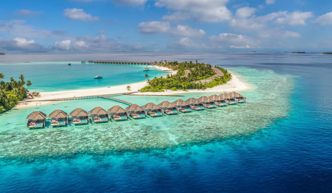 Insulele Maldive, prima țară din lume care interzice fumatul persoanelor născute după ianuarie 2007, inclusiv turiștilor