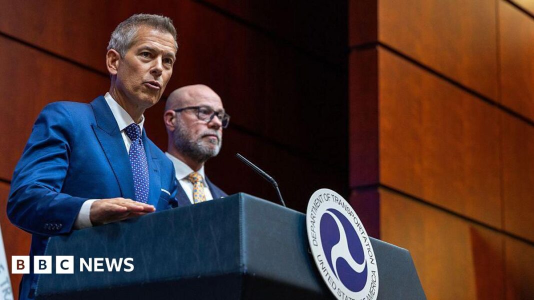 Secretarul pentru Transporturi, Sean Duffy