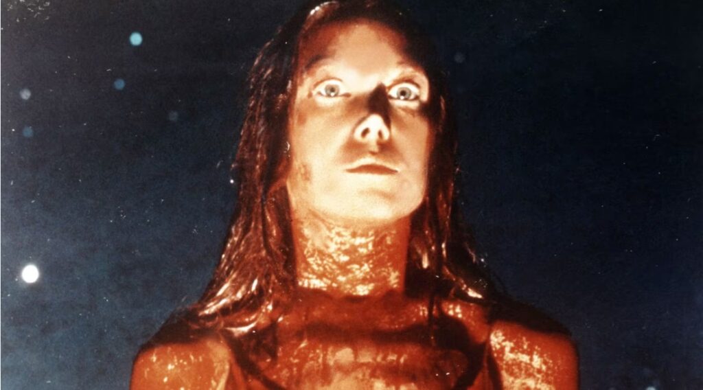 Sissy Spacek își amintește scena legendară din „Carrie”: „A fost groaznic, groaznic, groaznic”