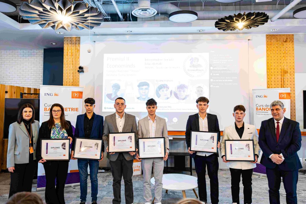 Elevii din Drobeta Turnu Severin, dublu câștig: educație și inițiativă antreprenorială