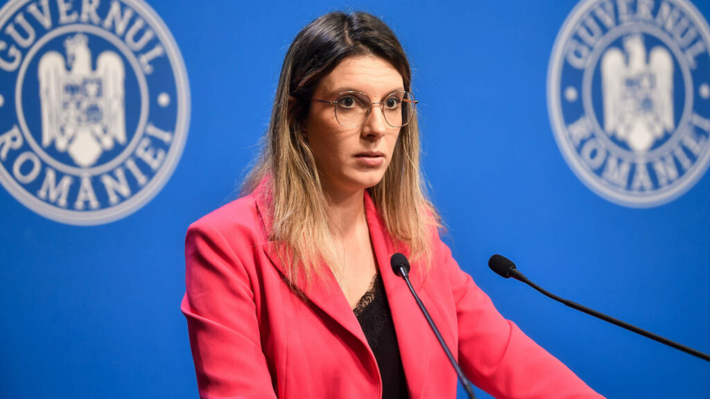 Moţiunea simplă împotriva ministrului Mediului, Diana Buzoianu, a trecut cu votul aliaților PSD 