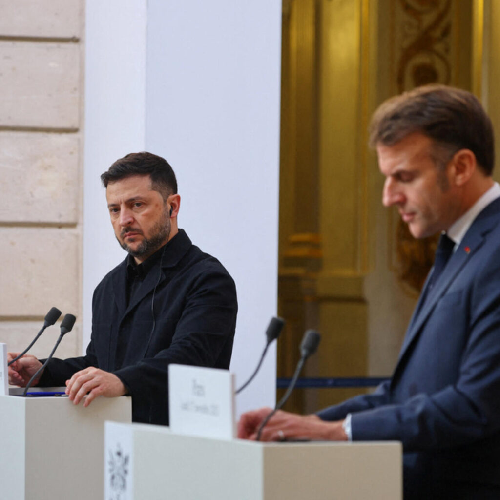 Zelenski se întâlnește cu Macron la Paris pentru a consolida sprijinul european