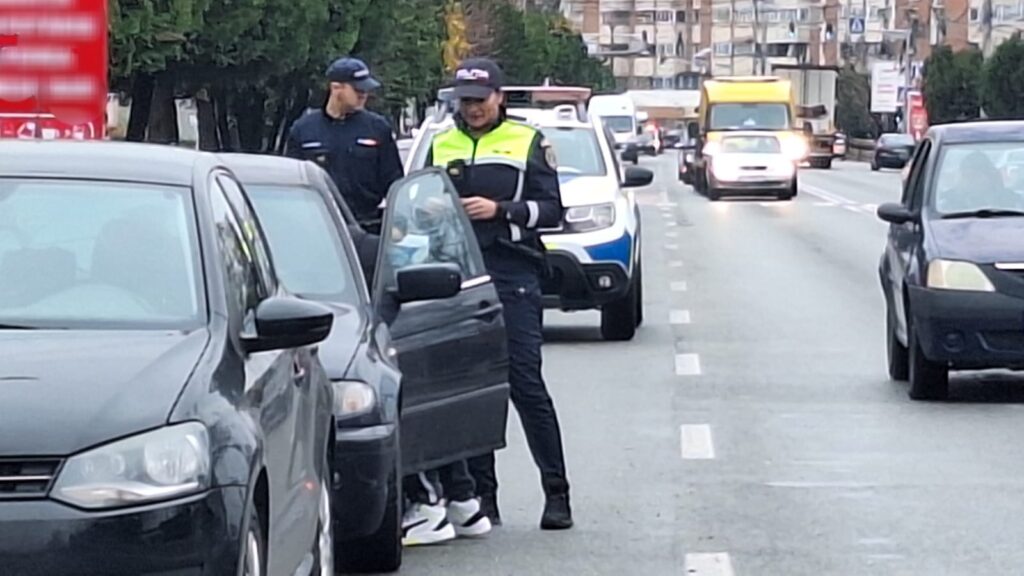 (VIDEO) Dolj: Peste 290 de sancțiuni în doar 48 de ore, aplicate de polițiști