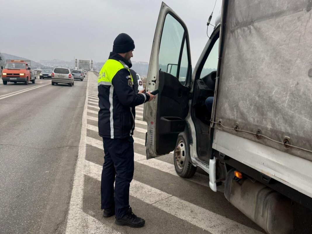 Acțiune rutieră cu efective mărite în județul Olt