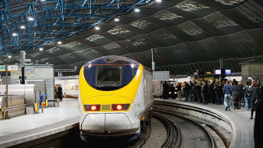 Trenurile Eurostar au început să circule din nou