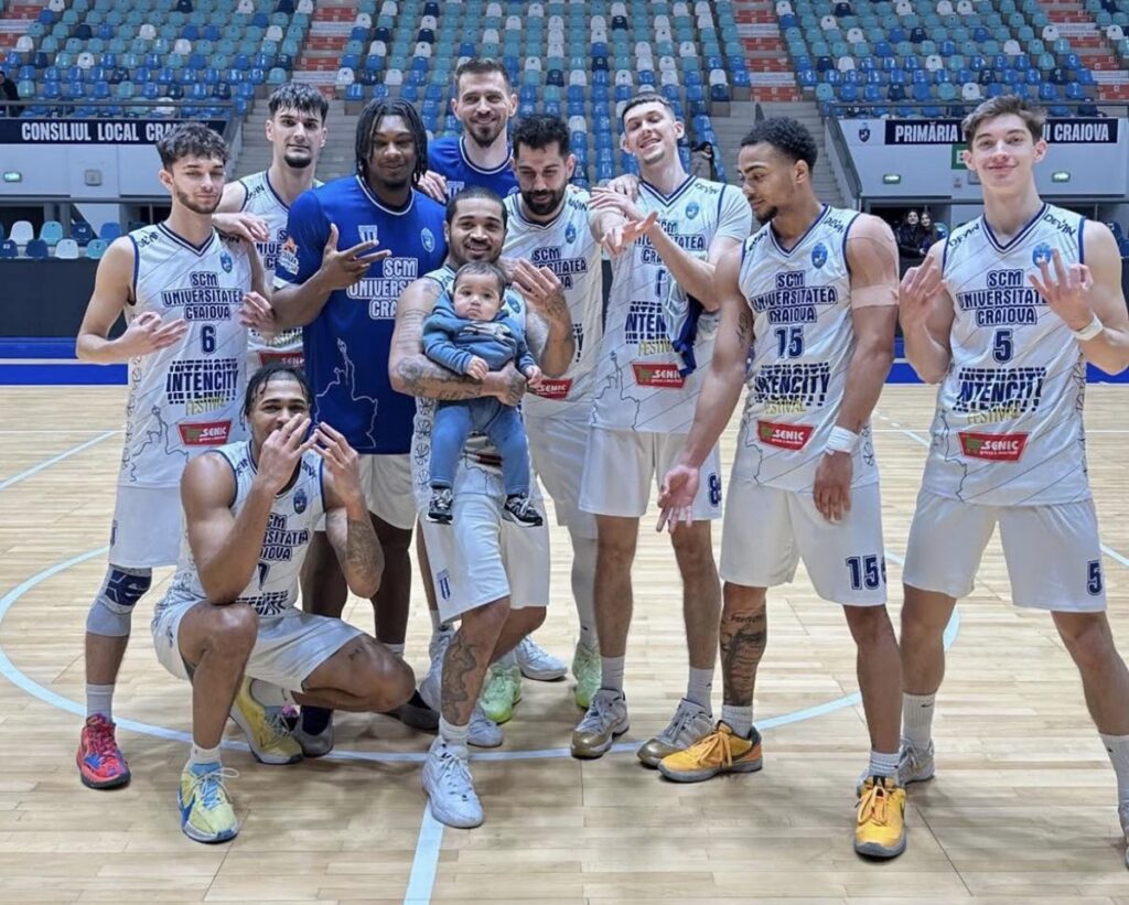 Baschet / SCMU Craiova, recital în „Giulești“! Victorie la scor cu Rapid și final de an în „careul de ași“ al LNBM