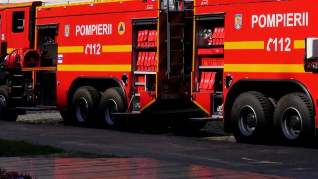 Două persoane, rănite în urma unei explozii