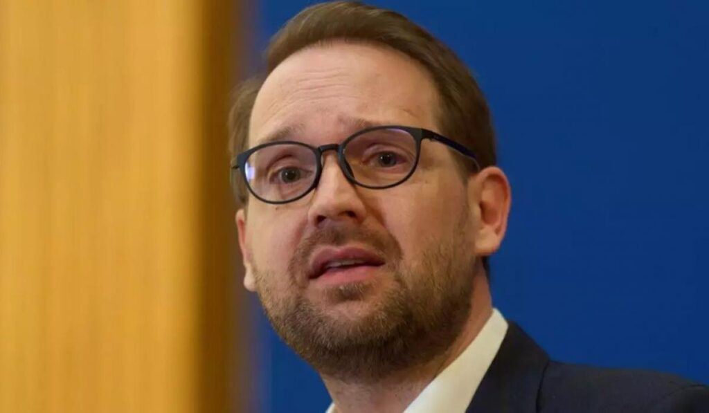 Dominic Fritz cere demiterea lui Marius Voineag și modificarea Legilor Justiției după dezvăluirile Recorder