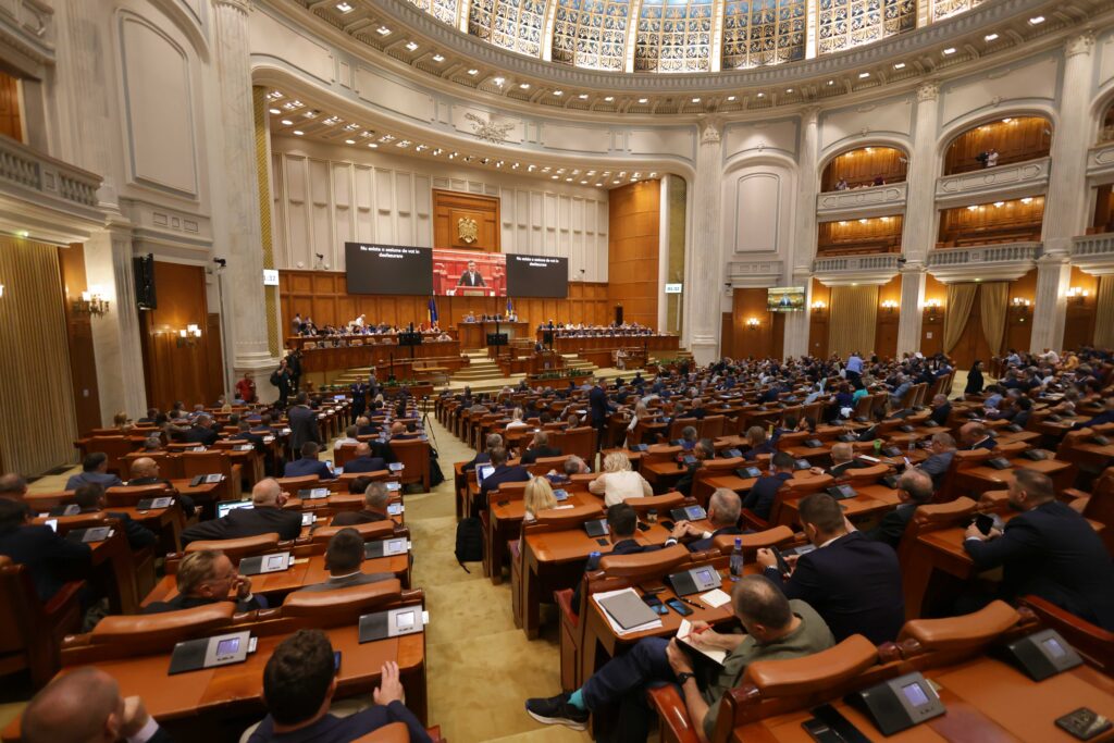(VIDEO) Moțiunea de cenzură împotriva Guvernului a picat