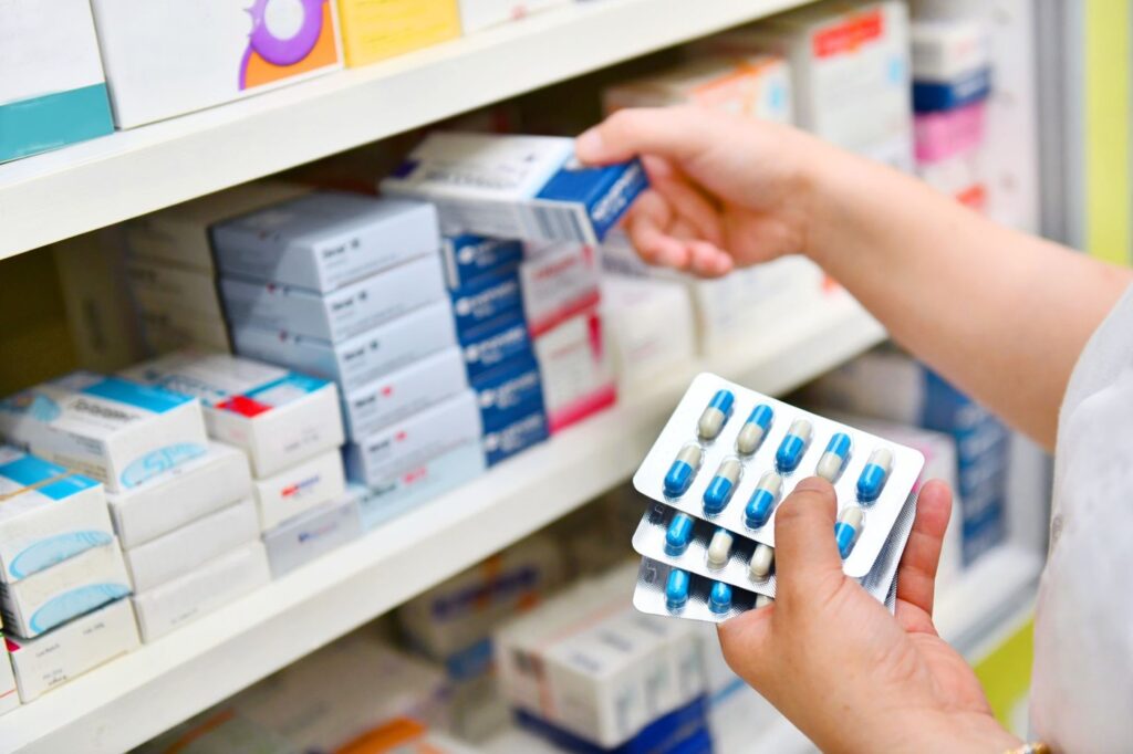 CNAS va putea plăti toate medicamentele şi toate serviciile medicale la zi