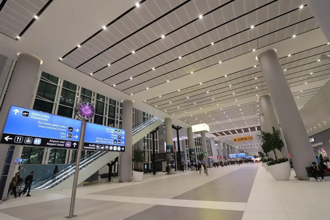 Care sunt cele mai mari aeroporturi din UE ca număr de pasageri