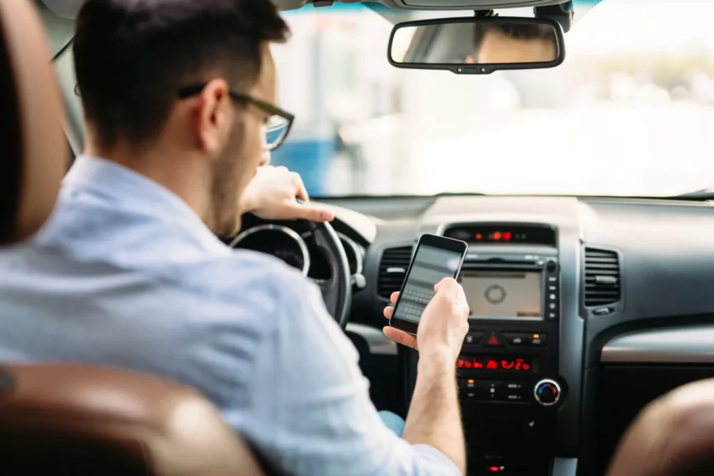 ANAF a suspendat peste 12.000 de mașini de ride-sharing şi a amendat firmele cu peste 3 milioane de lei